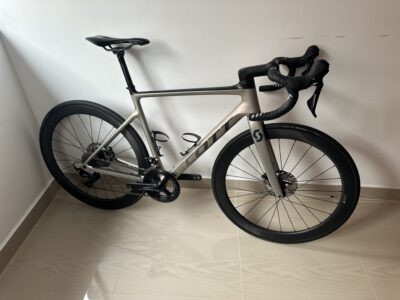 Scott addict 30