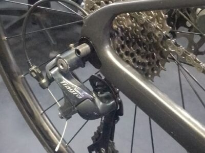 Uranium nuclear Full carbono