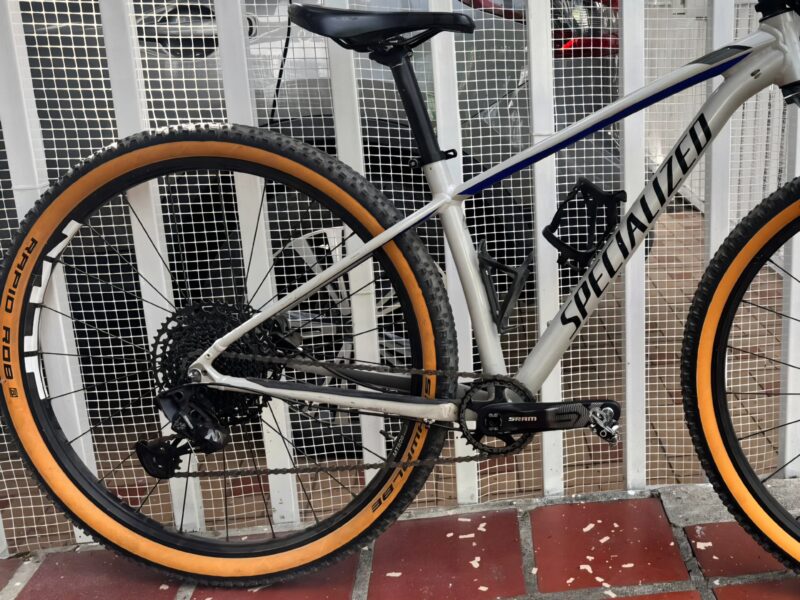 Bicicleta Specialized Rock Hopper