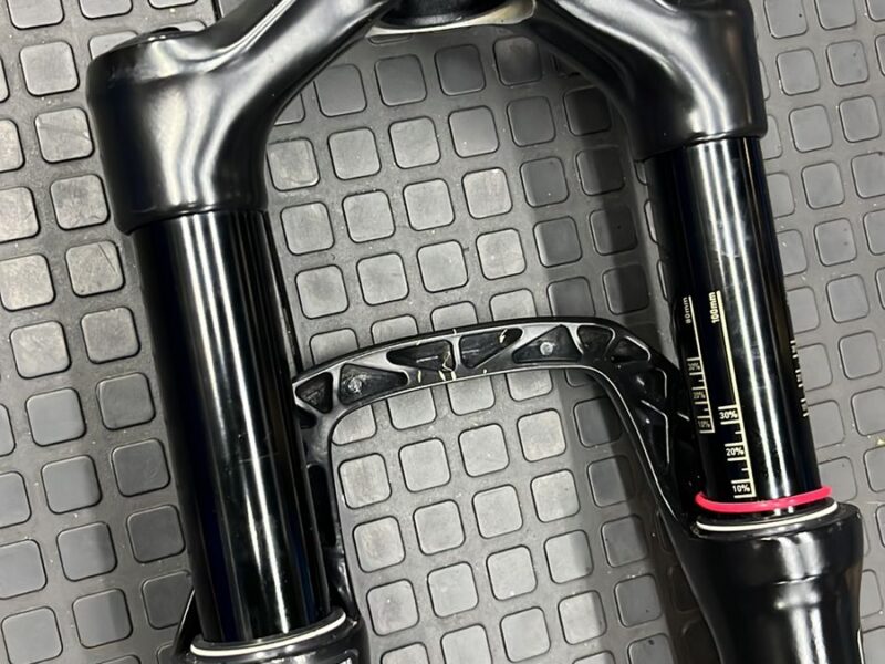 Suspensión Rock Shock Reba 100mm