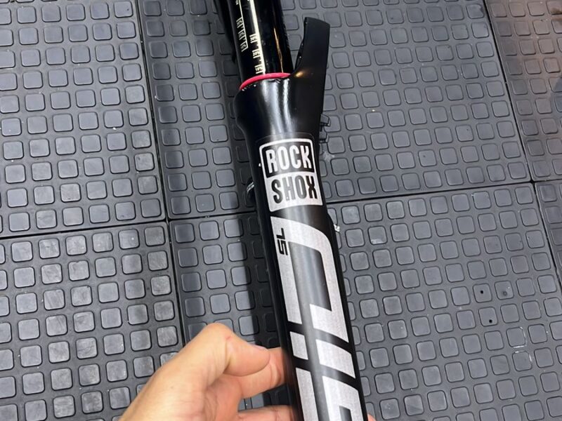 Suspensión Rock Shock Reba 100mm
