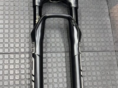 Suspensión Rock Shock Reba 100mm