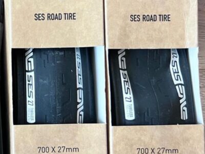 Llantas SES Road Tire