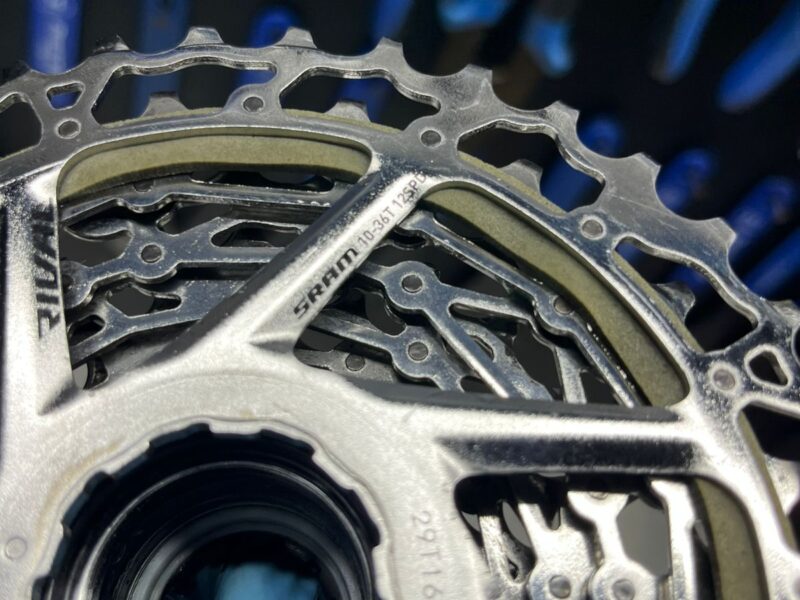 Pacha Sram Rival etap axs