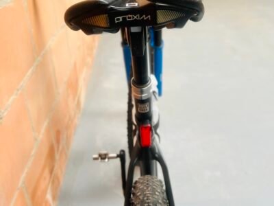Bicicleta MTB CANYON