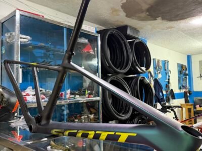 Cuadro Scott scale rc World Cup / rock shox Sid ultimate sl